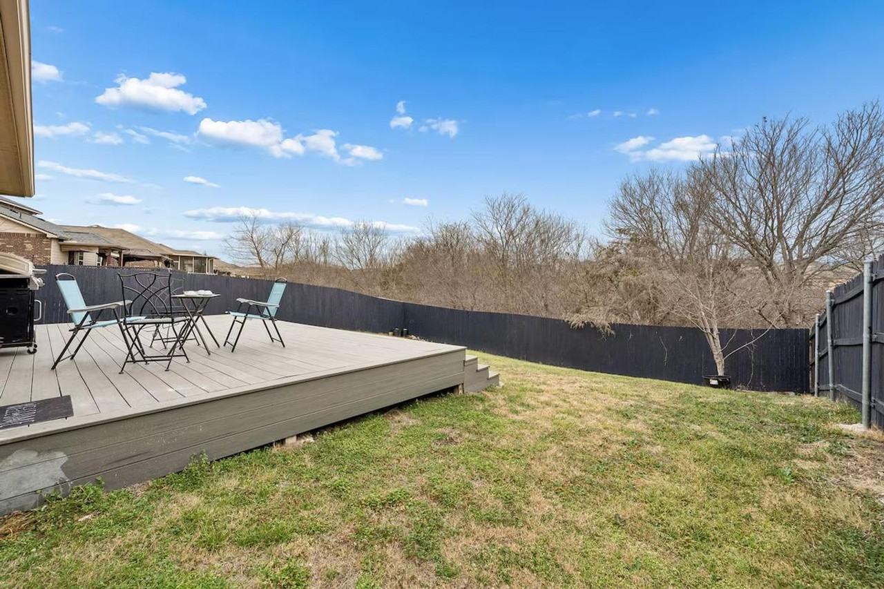 3204 Ortman Dr #1492685P - Photo 7 of 48