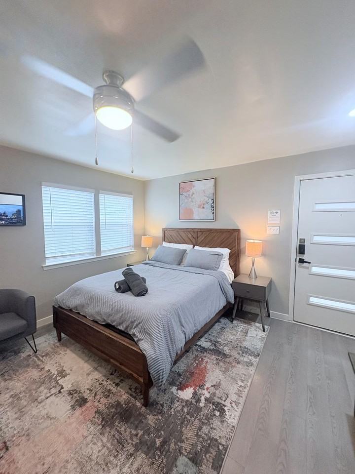 6705 Great Northern Blvd #1497886P - Photo 2 of 15