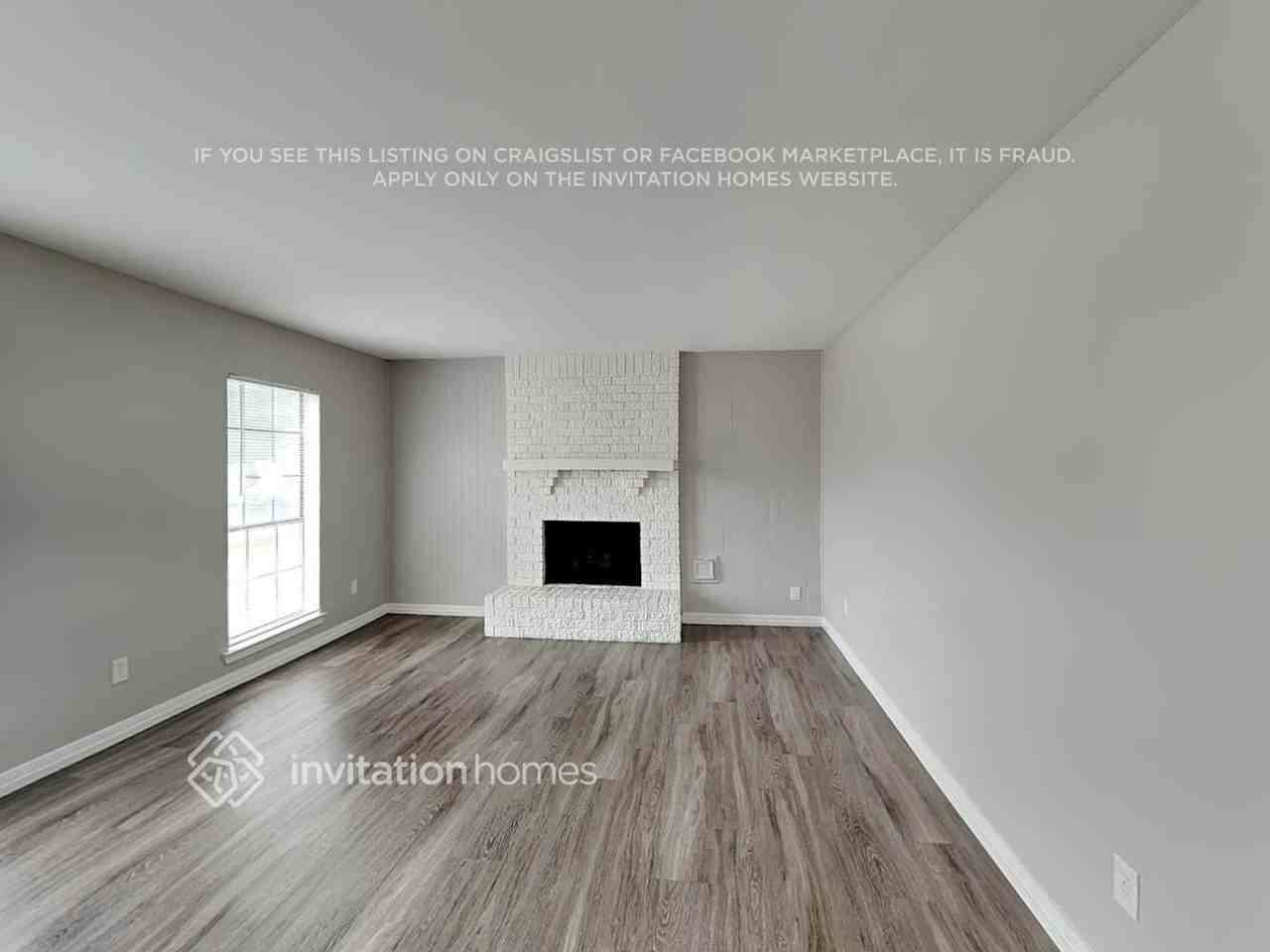 19907 Gatling Ct - Photo 4 of 19