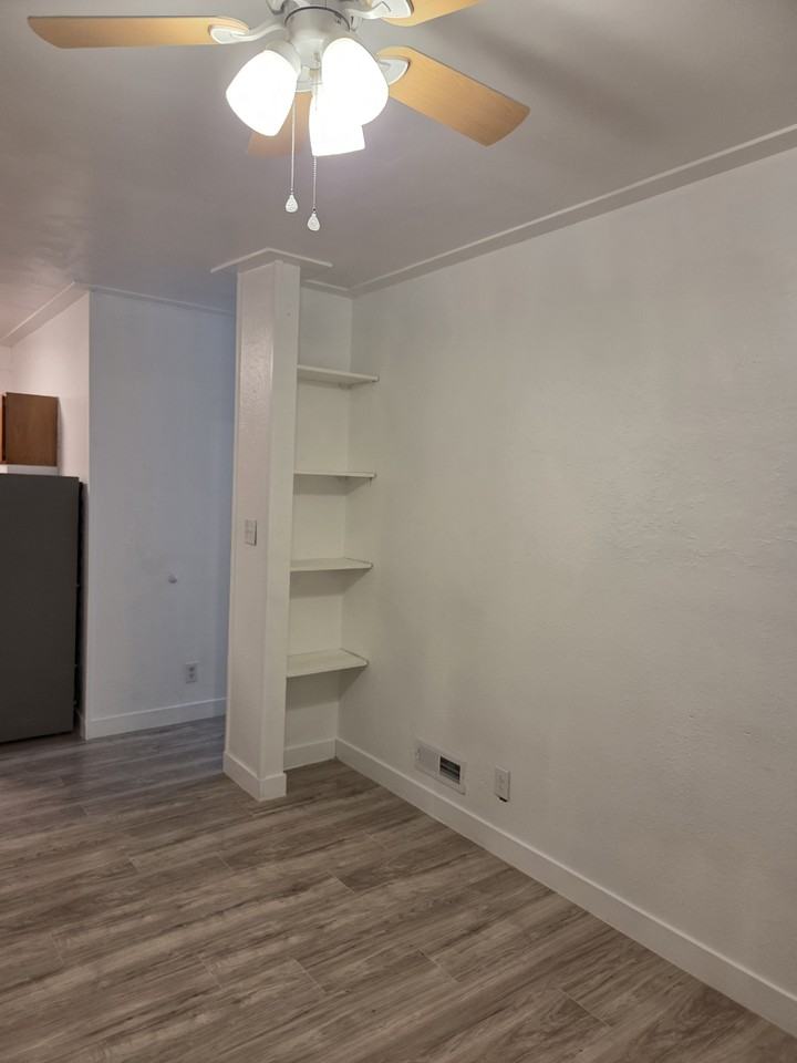 224 Eureka Ave #1 - Photo 5 of 20