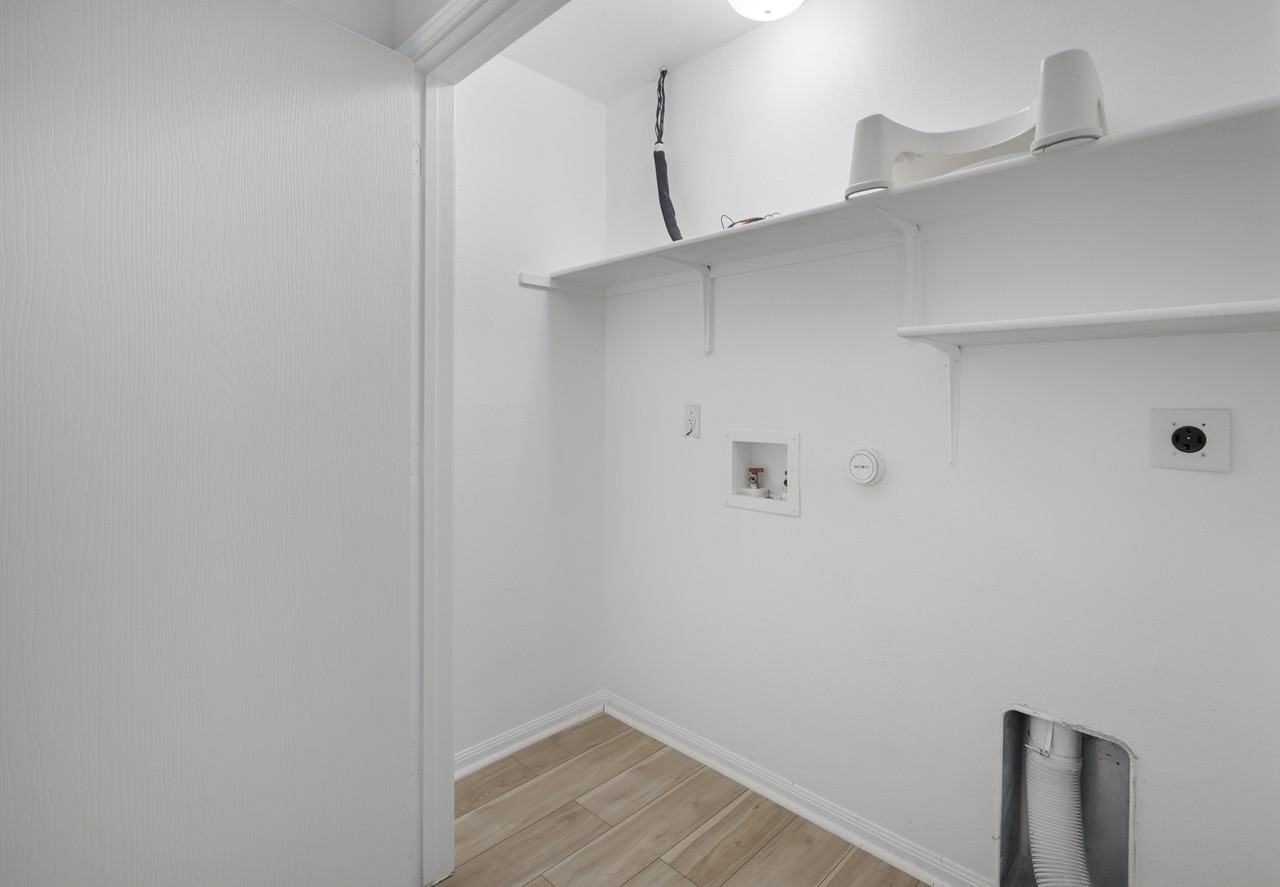 1518 Mccarthy Ave #1 - Photo 6 of 23