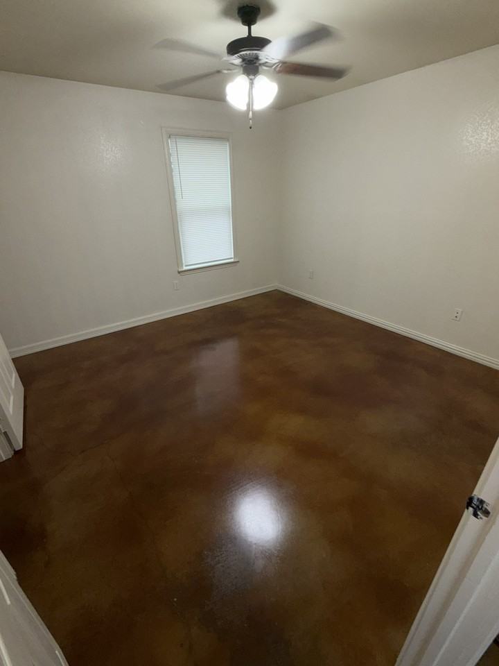 612 Luna Lane #A - Photo 5 of 11