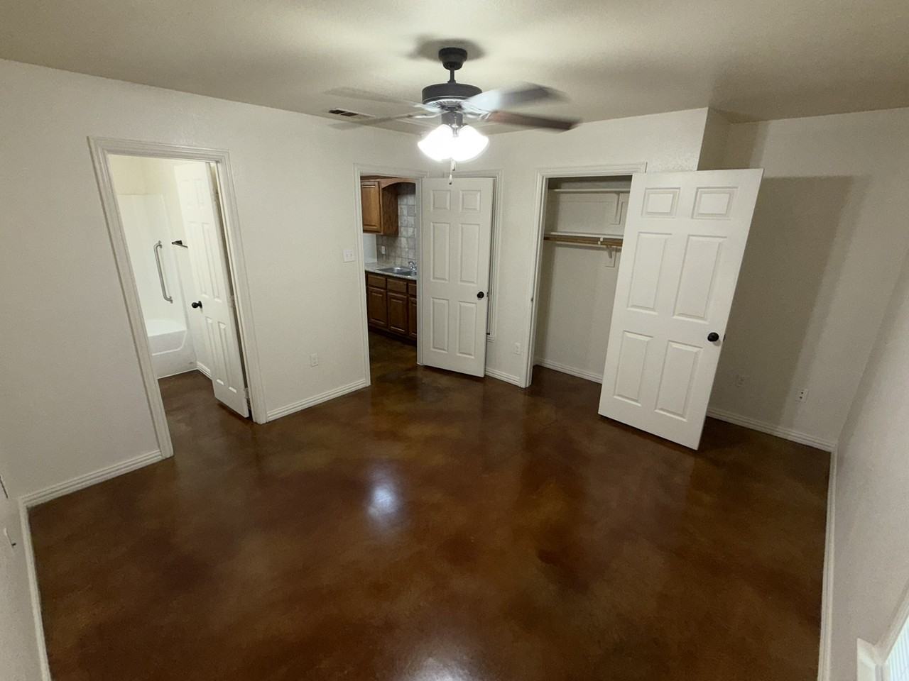 612 Luna Lane #A - Photo 7 of 11