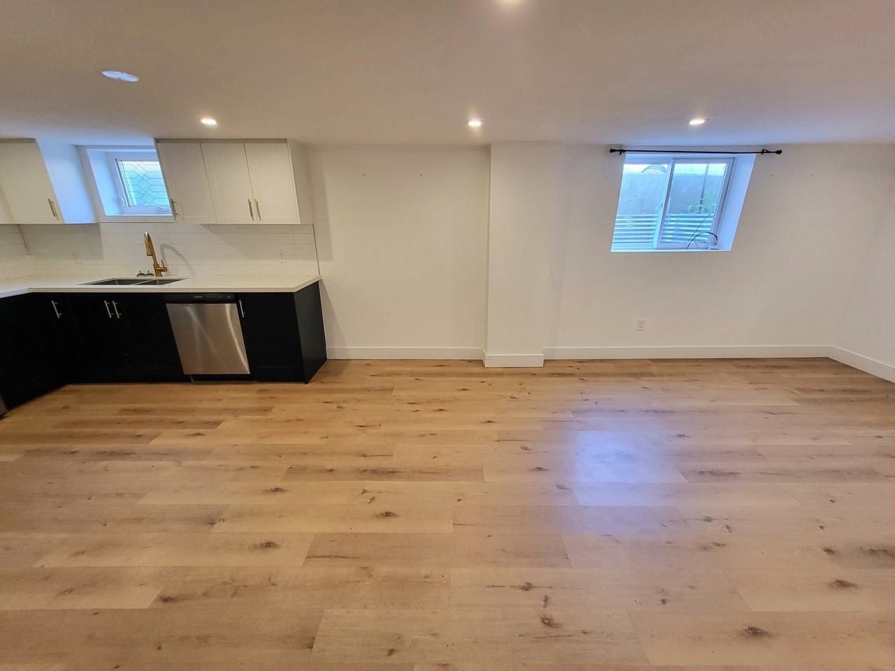 600 Shakespeare Avenue #2 - Photo 5 of 11