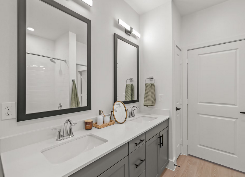 9584 Eden Road - Photo 6 of 10