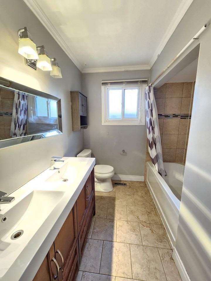 671 Emerson Court #1 - Photo 5 of 10