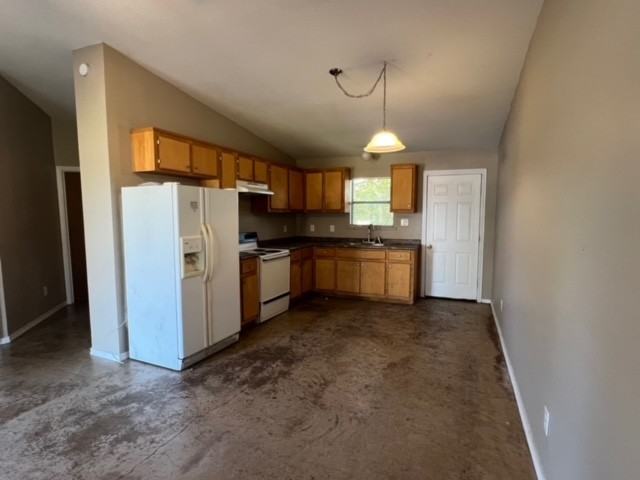 102 Cedar Ln - Photo 3 of 7