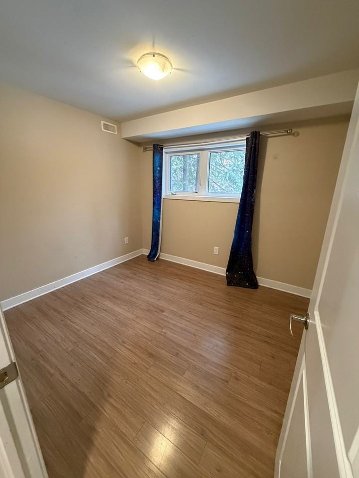 455 Green Avenue #3 - Photo 5 of 7