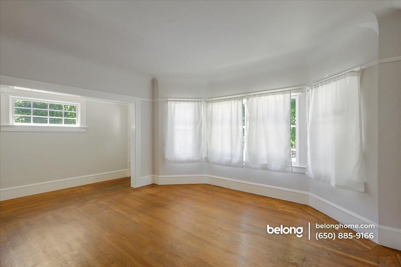 422 Vernon St - Photo 6 of 32