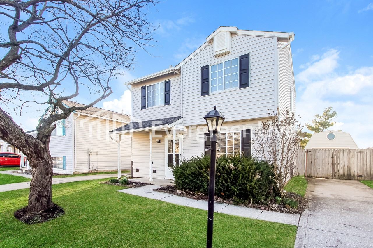 5302 Traditions Dr - Photo 3 of 16