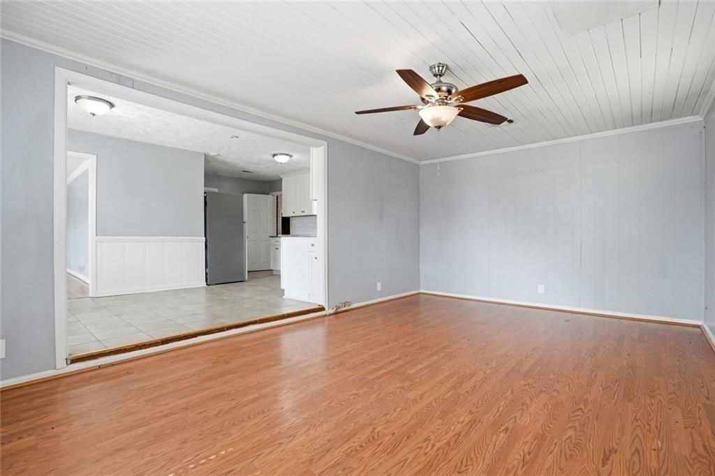 5205 Five Forks Trickum Rd Sw - Photo 3 of 28