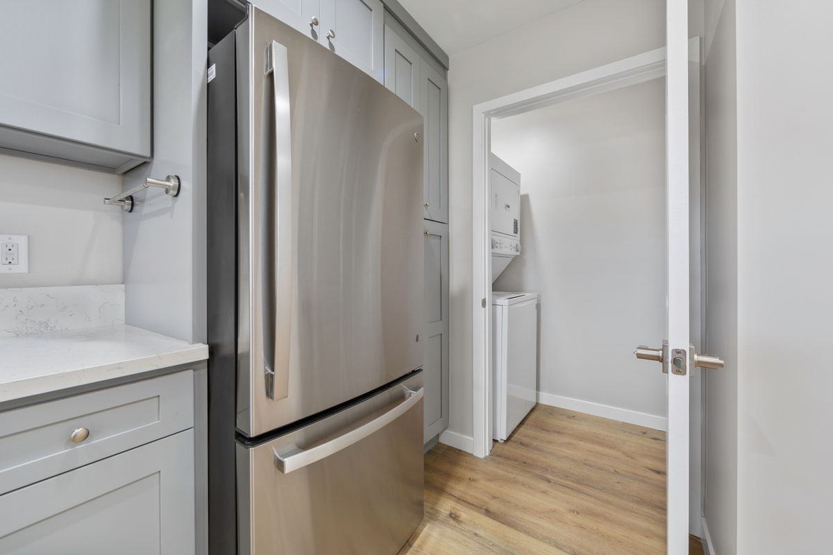 8646 Melva St ##A - Photo 6 of 21