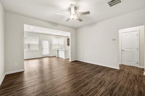 292 Whitetail Cir - Photo 2 of 18