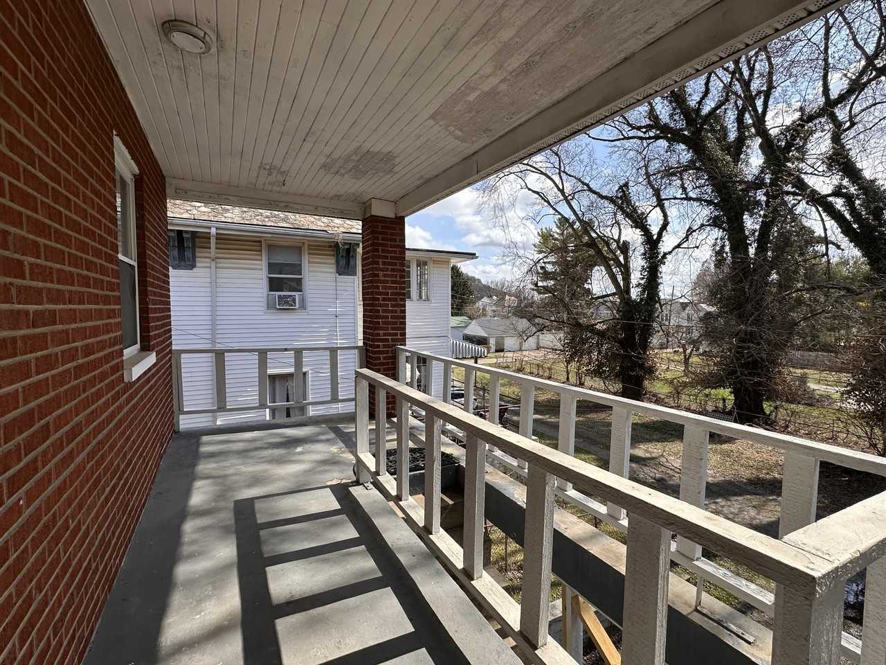 210 Marks Ave #4 - Photo 2 of 11