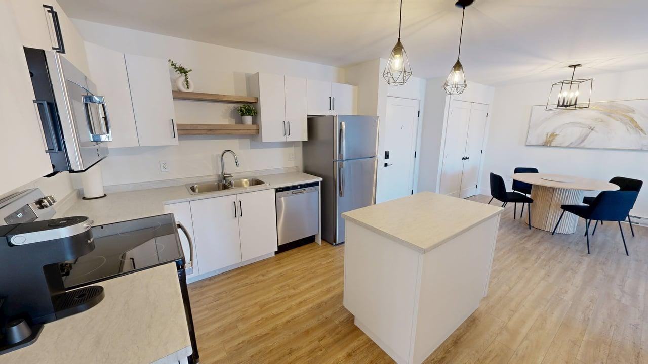 Furnished Short Term Rental - Photo 3 of 19