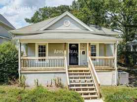 2504 Green St - Photo 1 of 1