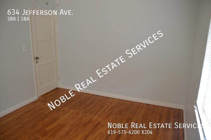 634 Jefferson Ave - Photo 3 of 28