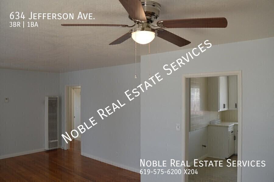 634 Jefferson Ave - Photo 4 of 28