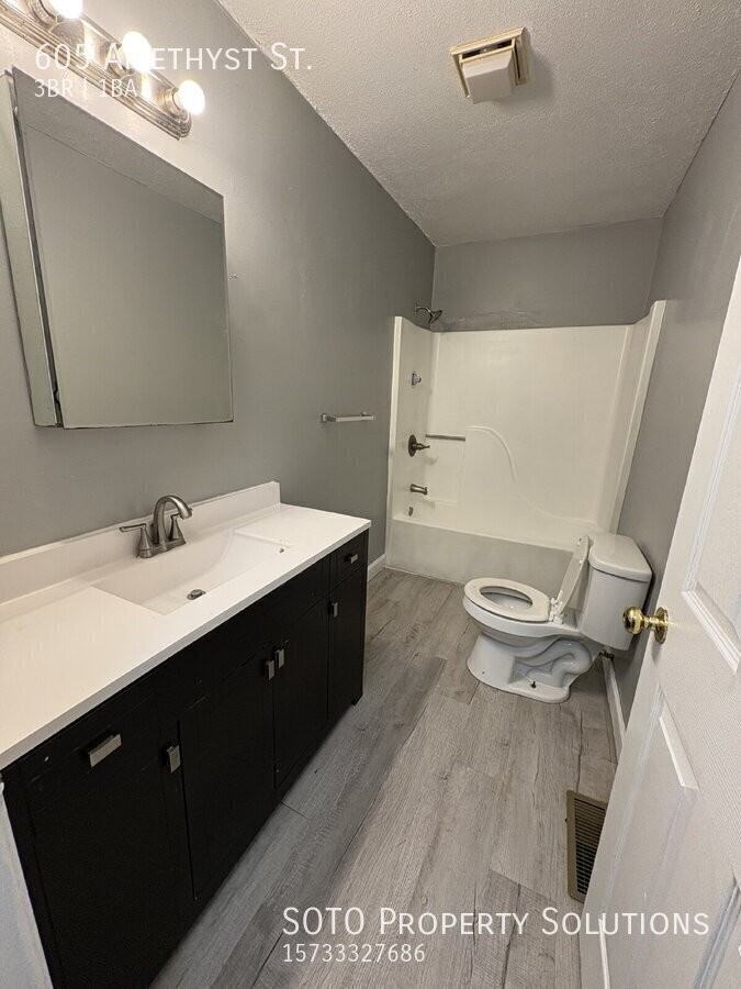 605 Amethyst St - Photo 7 of 12