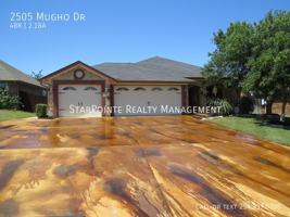 featured image of 2505 Mugho Dr