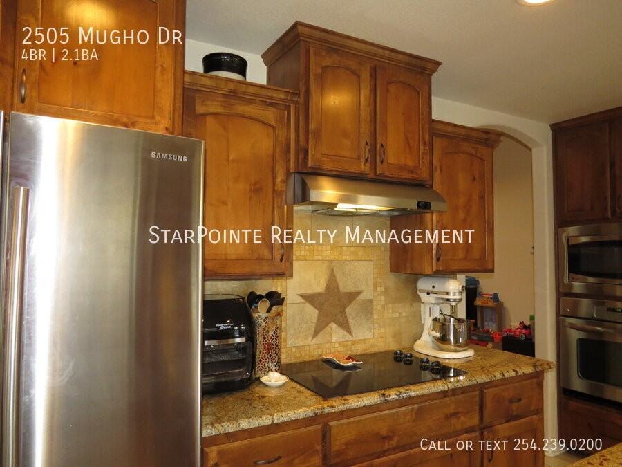 2505 Mugho Dr - Photo 7 of 19