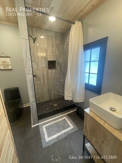 M32 APT & #12 - Photo 2 of 8