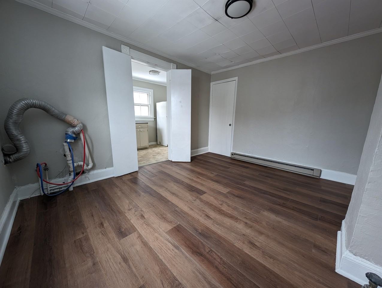 216 Kenyon St #2 - Photo 4 of 7