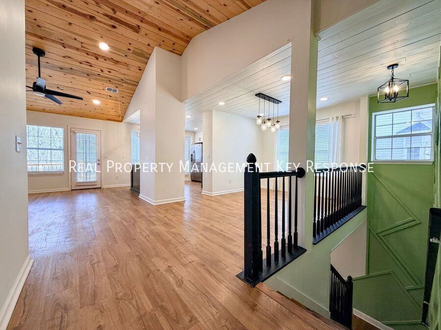 2544 Johnson Ridge Rd - Photo 2 of 27