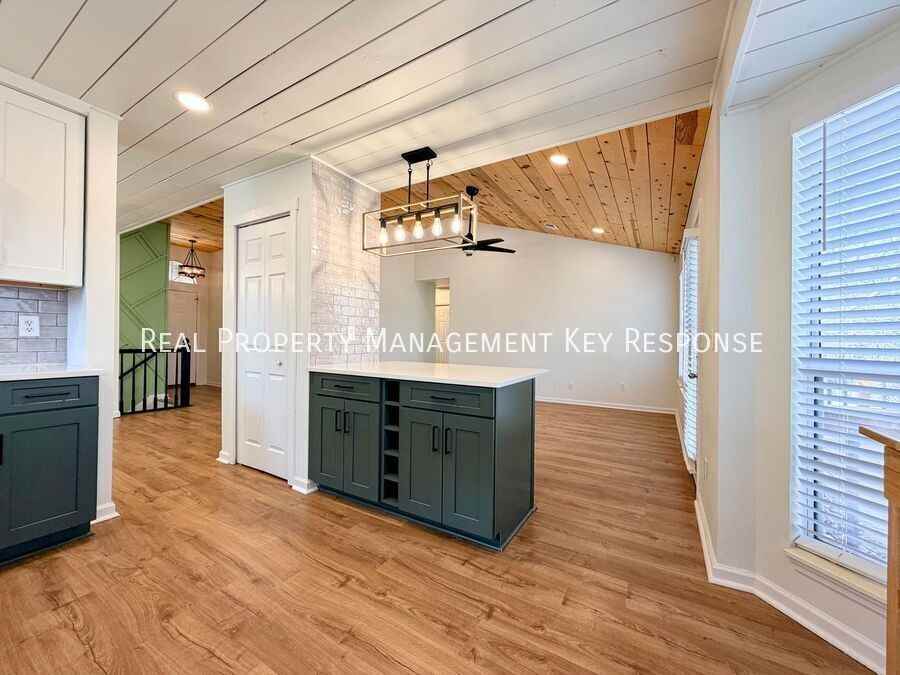 2544 Johnson Ridge Rd - Photo 7 of 27