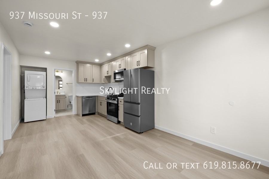 937 Missouri St #937 - Photo 3 of 9