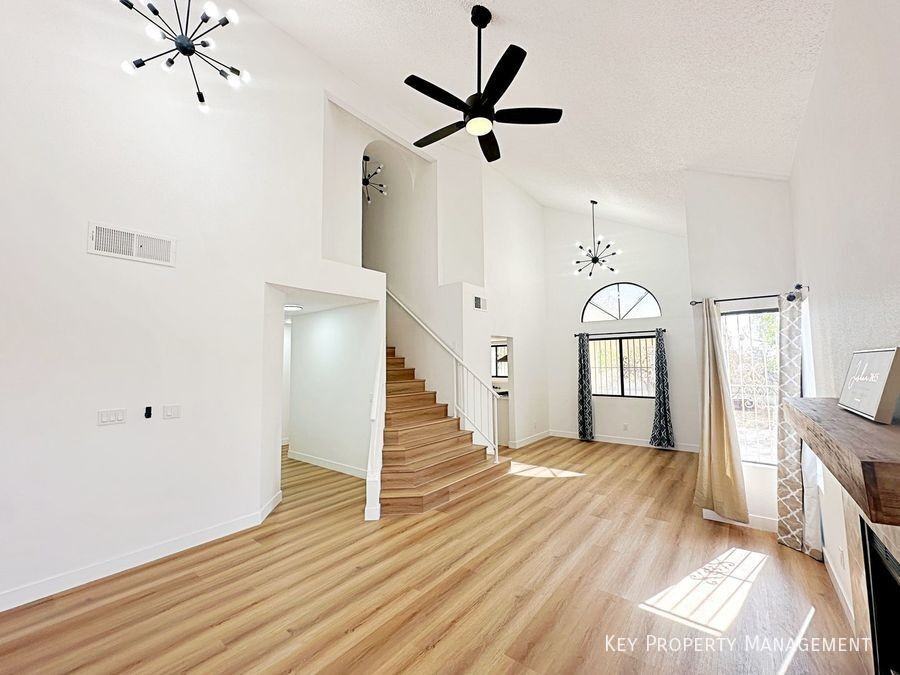 7040 Encore Way - Photo 5 of 46