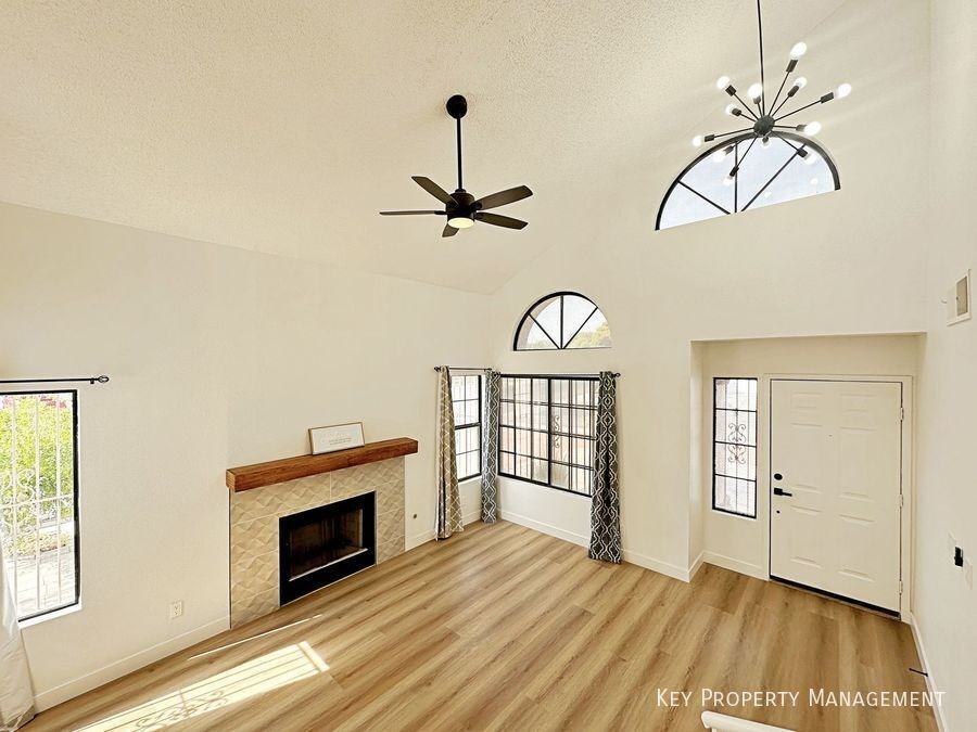 7040 Encore Way - Photo 6 of 46