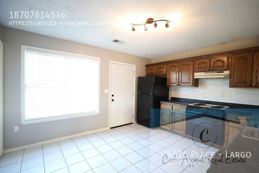 4516 Place - Photo 3 of 23