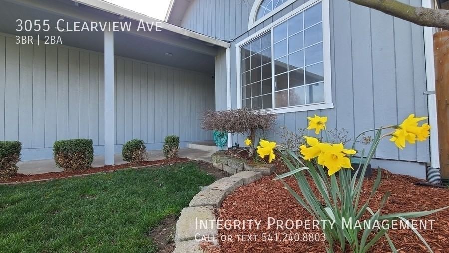 3055 Clearview Ave - Photo 4 of 19