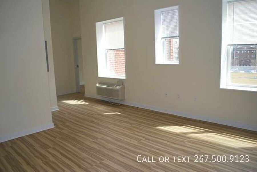 243 S 49th St #107 - Photo 2 of 20