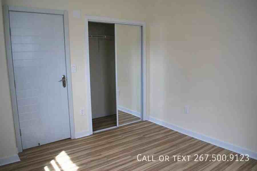243 S 49th St #107 - Photo 3 of 20