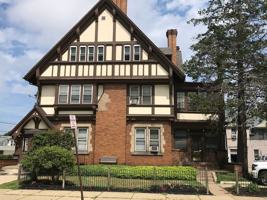 featured image of 230 W 9th St