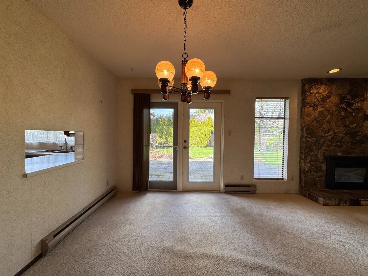 6611 Francis Road - Photo 5 of 24