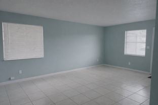 3701 Sw 59th Ter #11 - Photo 1 of 1