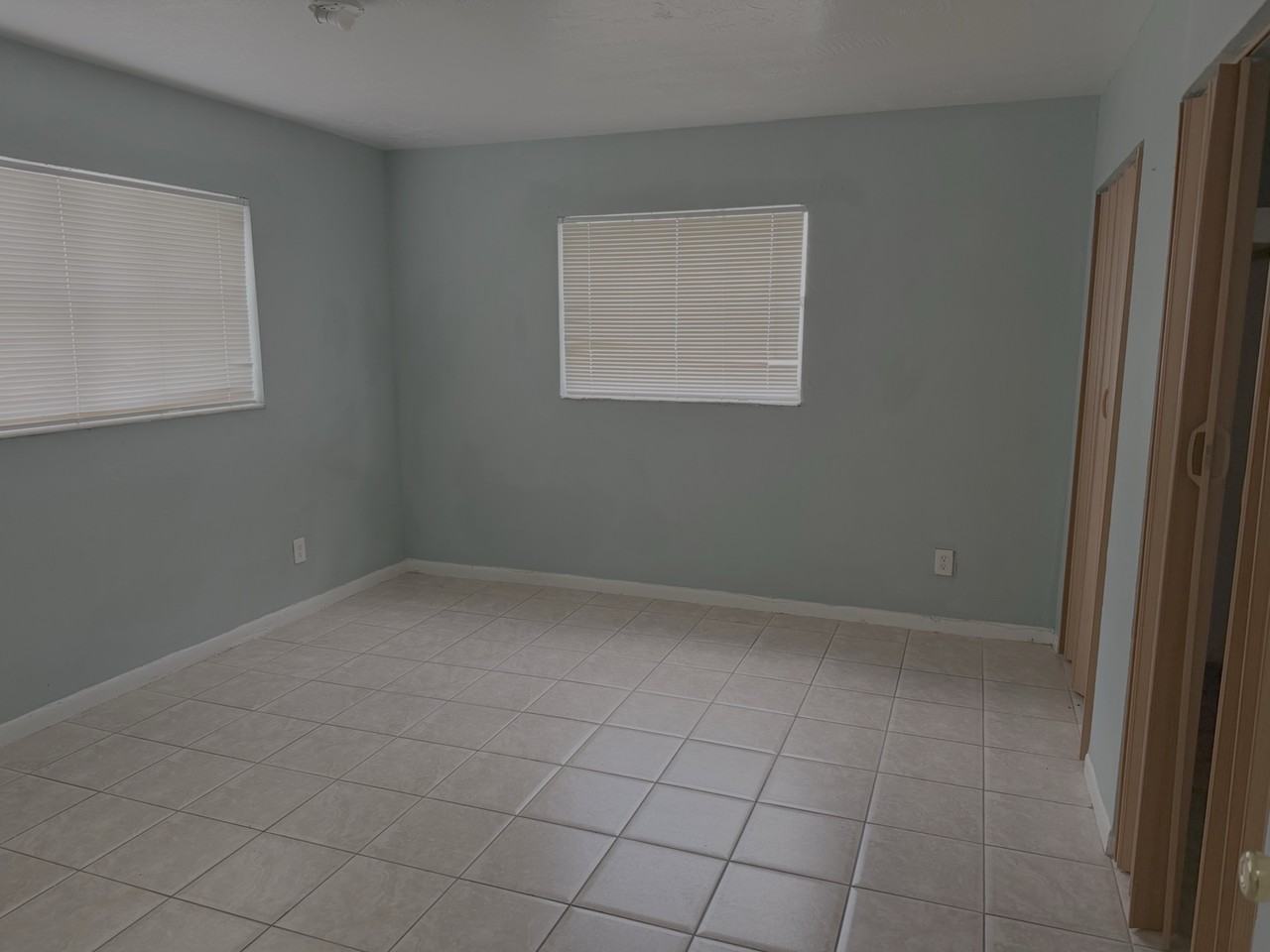 3701 Sw 59th Ter #11 - Photo 7 of 7