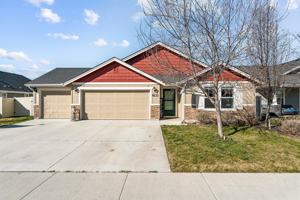 featured image of 4233 N Price Ave