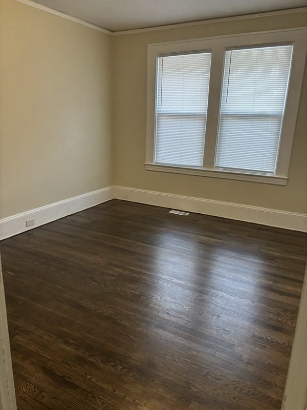 2939 Ne Bon Air Ave - Photo 7 of 11