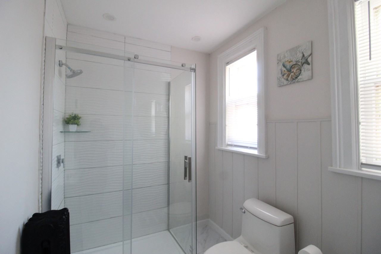 800 Monroe Ave - Photo 7 of 9