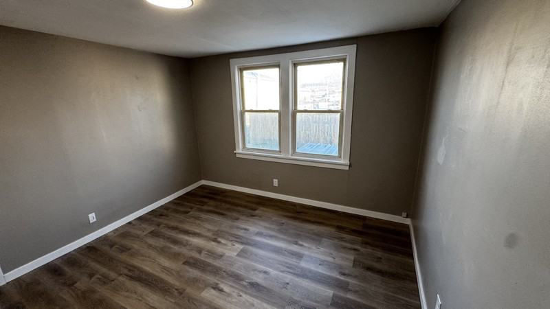 400 Emma Ave #2 - Photo 6 of 14