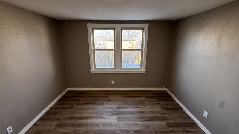 400 Emma Ave #2 - Photo 7 of 14