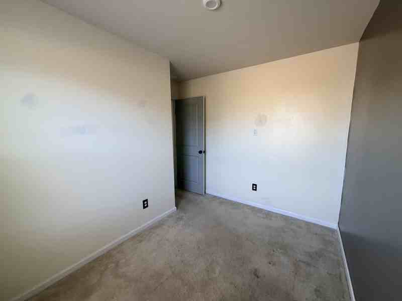 3012 Blue Brook Ln - Photo 4 of 19