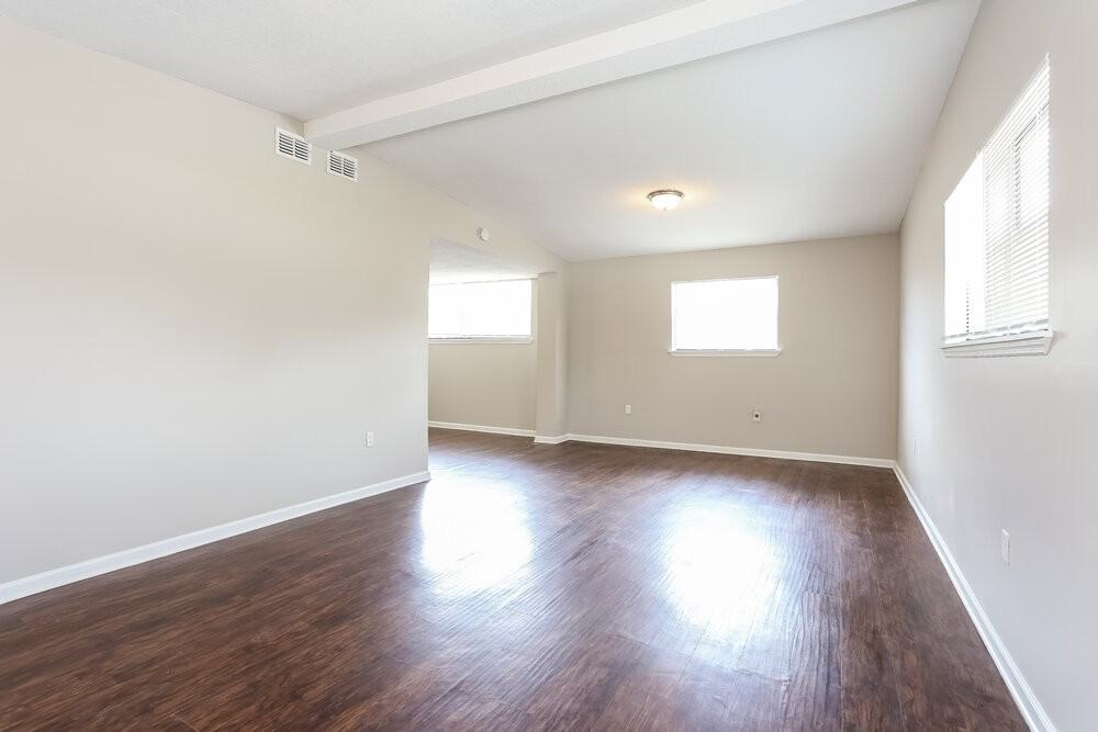 1609 Morgana Rd - Photo 5 of 16