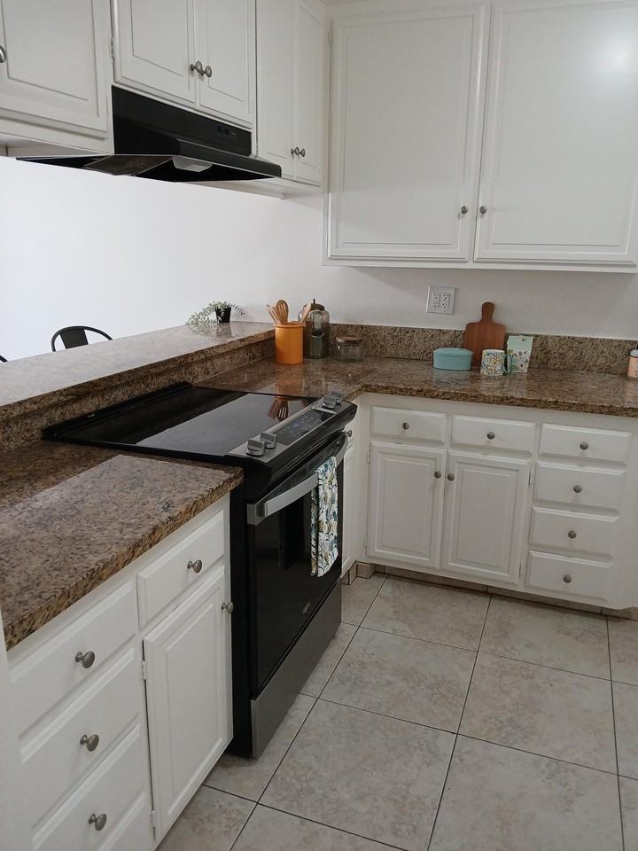 851 Amigos Way - Photo 5 of 36