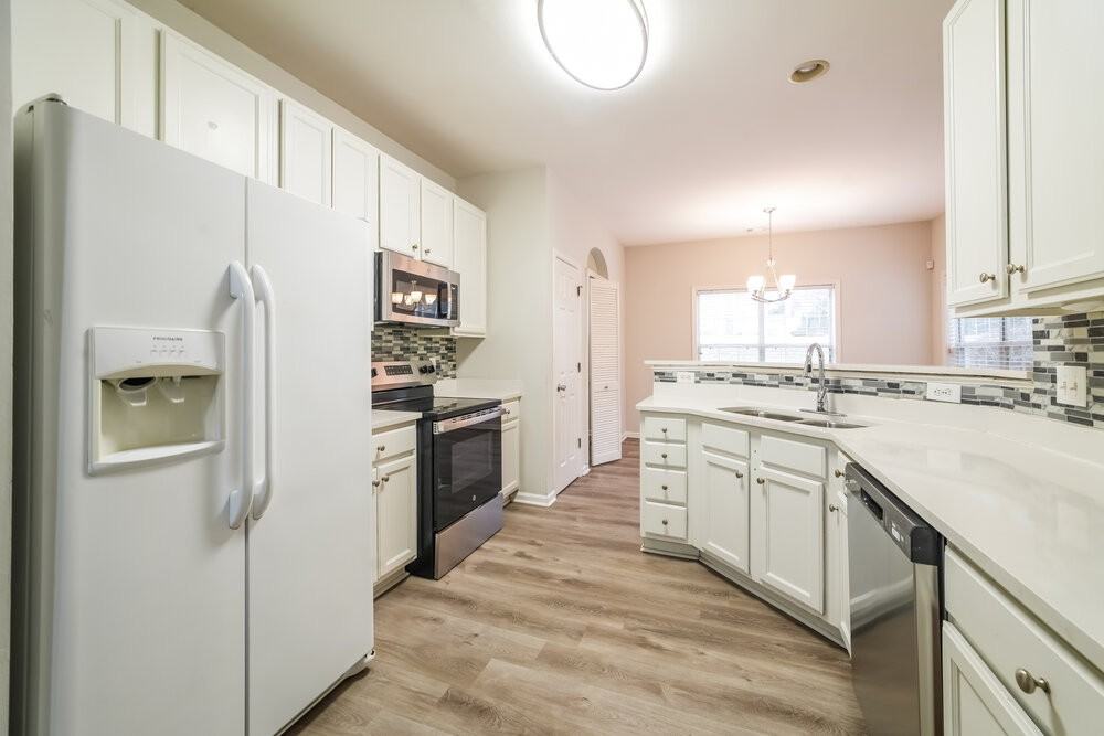 2650 Neighborhood Walk S - Photo 7 of 16