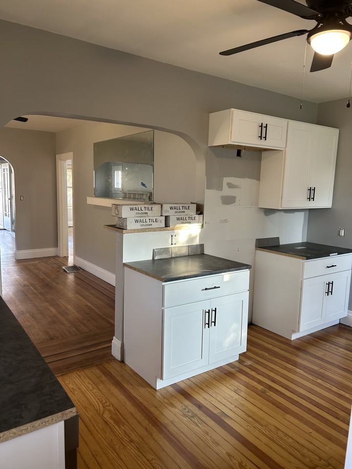 4313 Church St - Photo 3 of 13